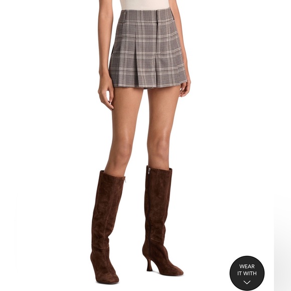 Alice + Olivia Dresses & Skirts - Alice & Olivia Scarlet Houndstooth Flutter Shorts Size 2